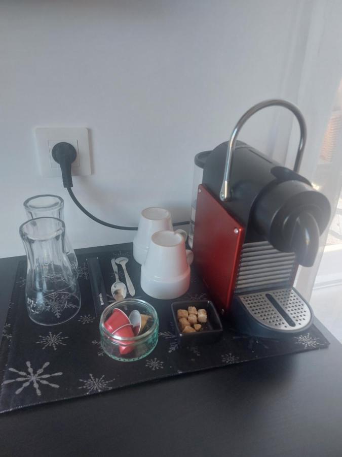 Chambre Climatisee A 20 Minutes De Bordeaux Marcamps Luaran gambar